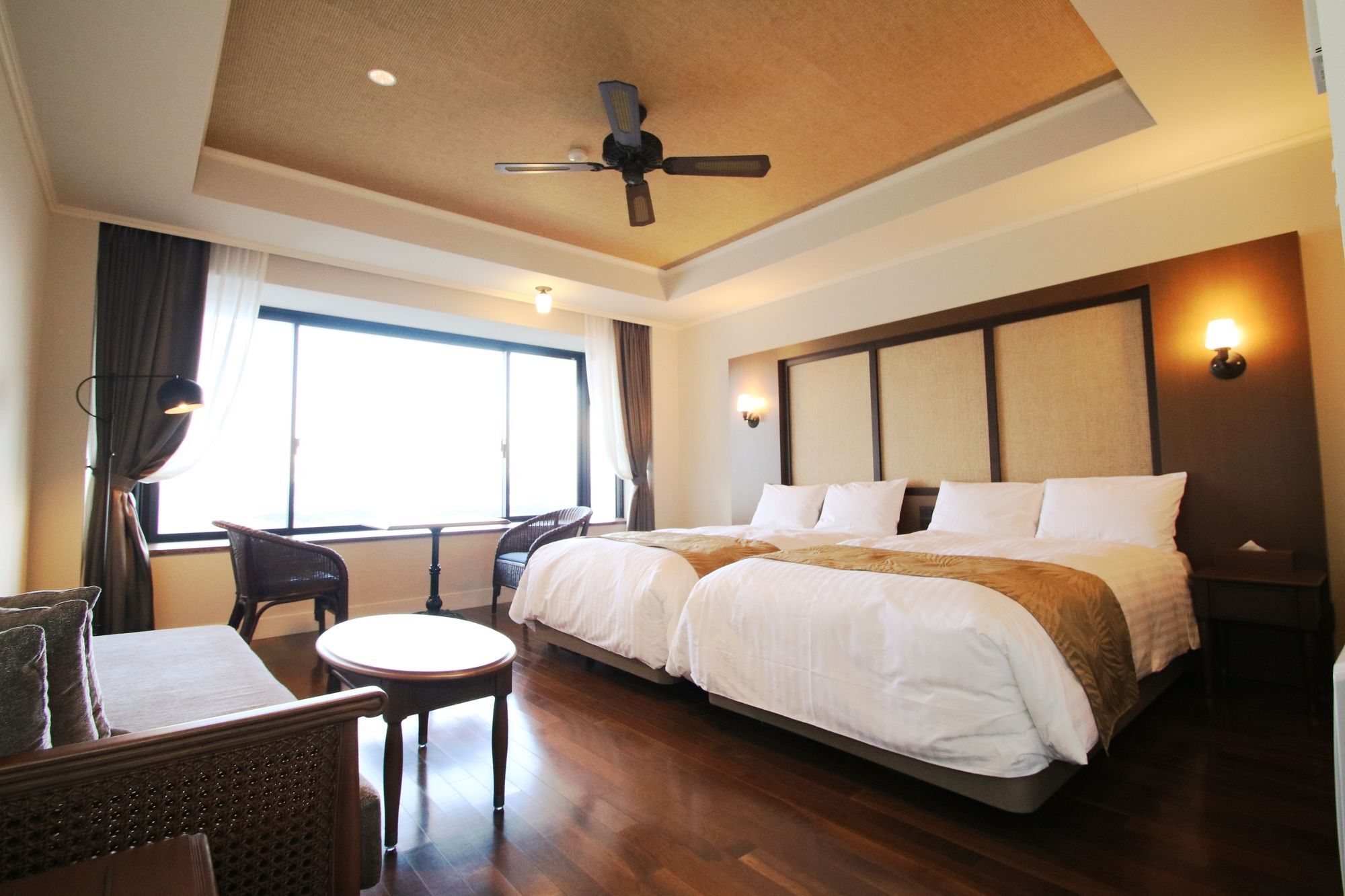 Infinito Hotel And Spa Shirahama Exterior photo